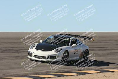 media/Oct-19-2025-PCA San Diego (Sun) [[b7baa86645]]/4-Yellow Group/Session 2 (Bowl)/